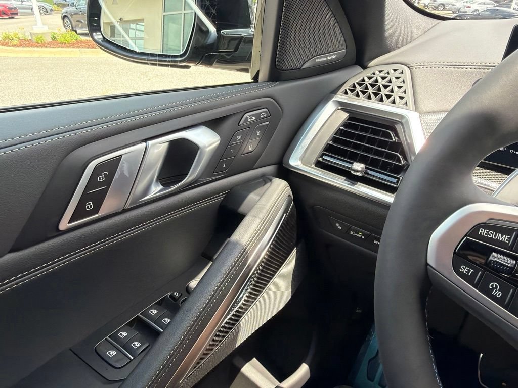 New 2027 BMW X6 M60i AWD/4WD image 20