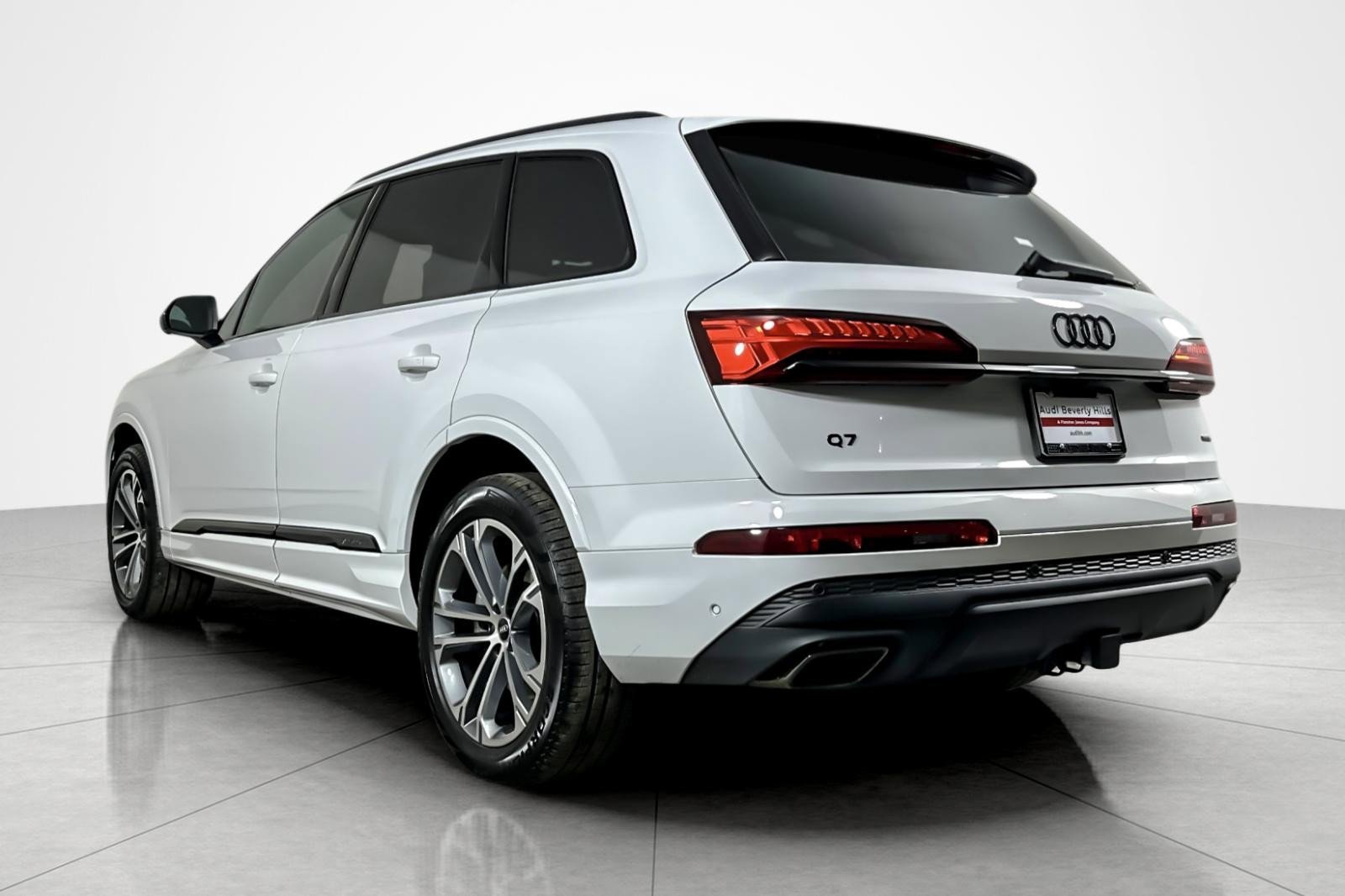 New 2026 Audi Q7 3.0T Premium image 4