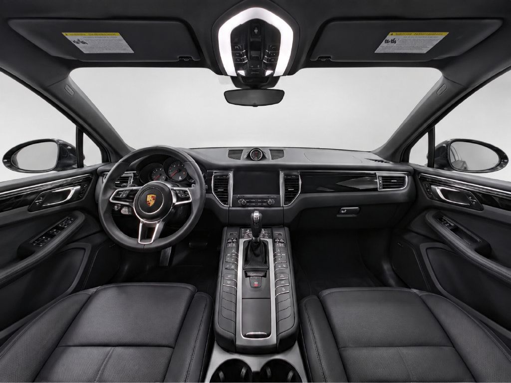 Used 2017 Porsche Macan S AWD/4WD image 10