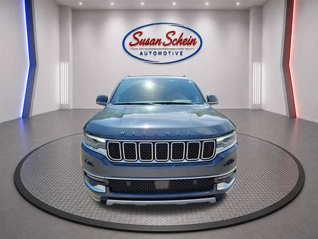 Used 2024 Jeep Wagoneer Series II w/ Flexible Seating Group AWD/4WD image 2