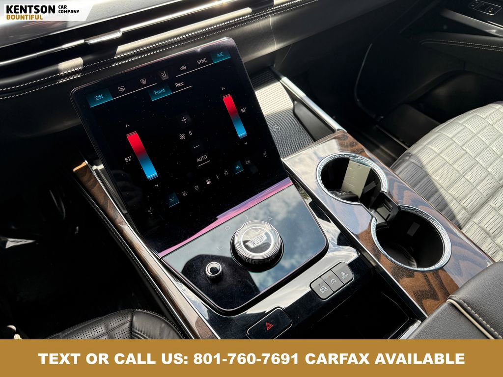 Used 2025 Cadillac Escalade ESV Sport Platinum AWD/4WD image 23