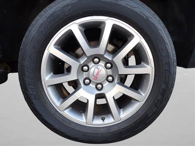 Used 2019 Chevrolet Tahoe LT w/ LT Signature Package AWD/4WD image 6