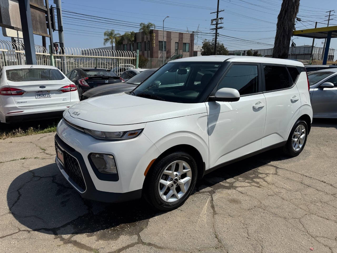 Used 2022 Kia Soul LX w/ Technology Package image 5