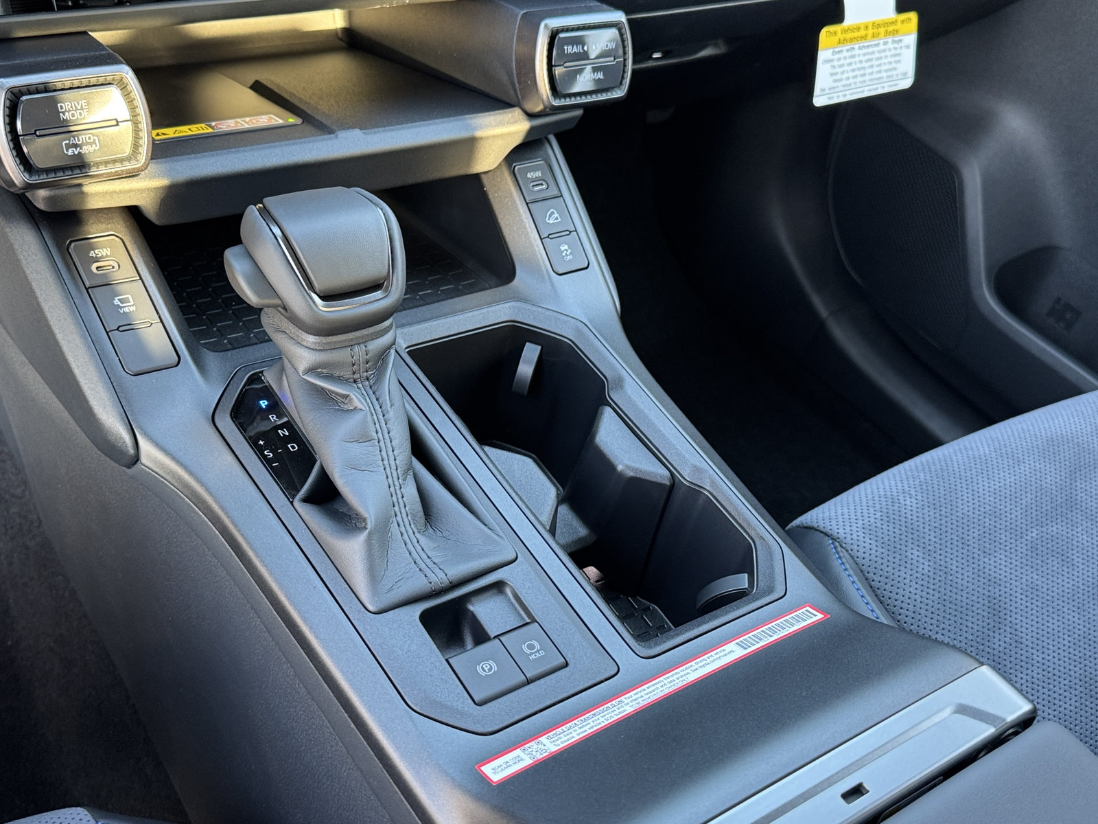 New 2026 Toyota RAV4 XSE AWD/4WD image 19