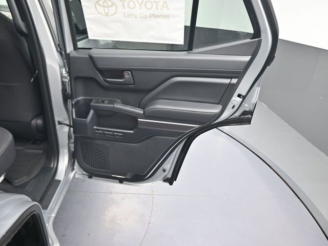 Used 2026 Toyota 4Runner SR5 image 15