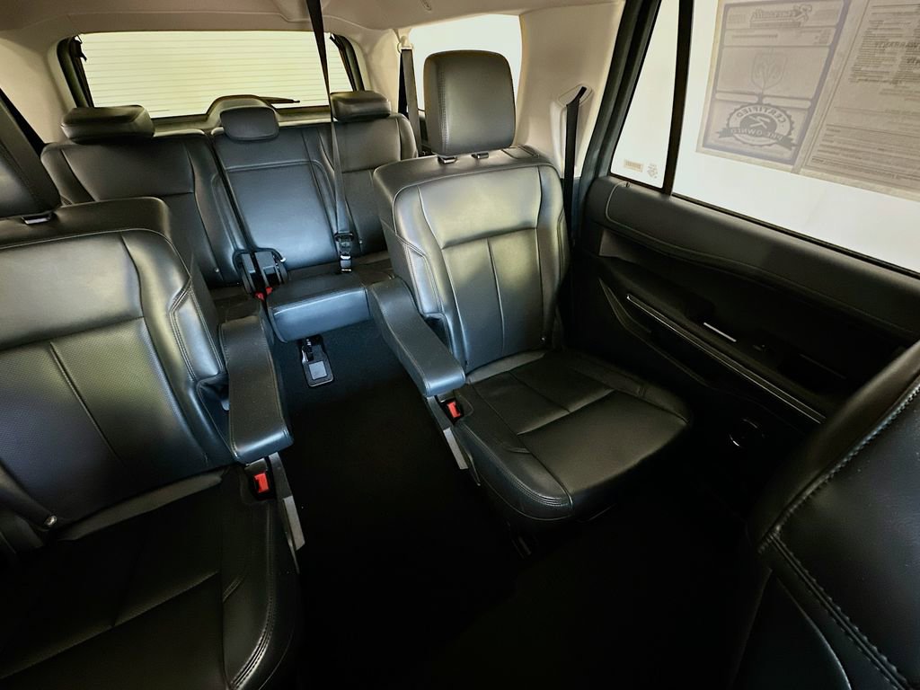 Used 2024 Ford Expedition Max XLT AWD/4WD image 14