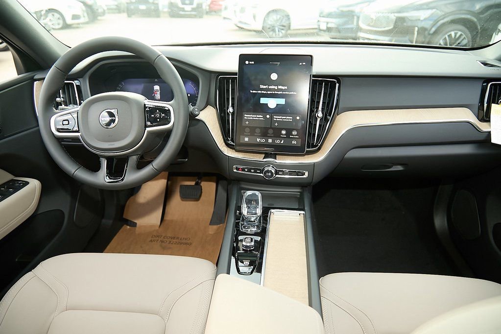 New 2026 Volvo XC60 B5 Plus w/ Protection Package Premier image 23