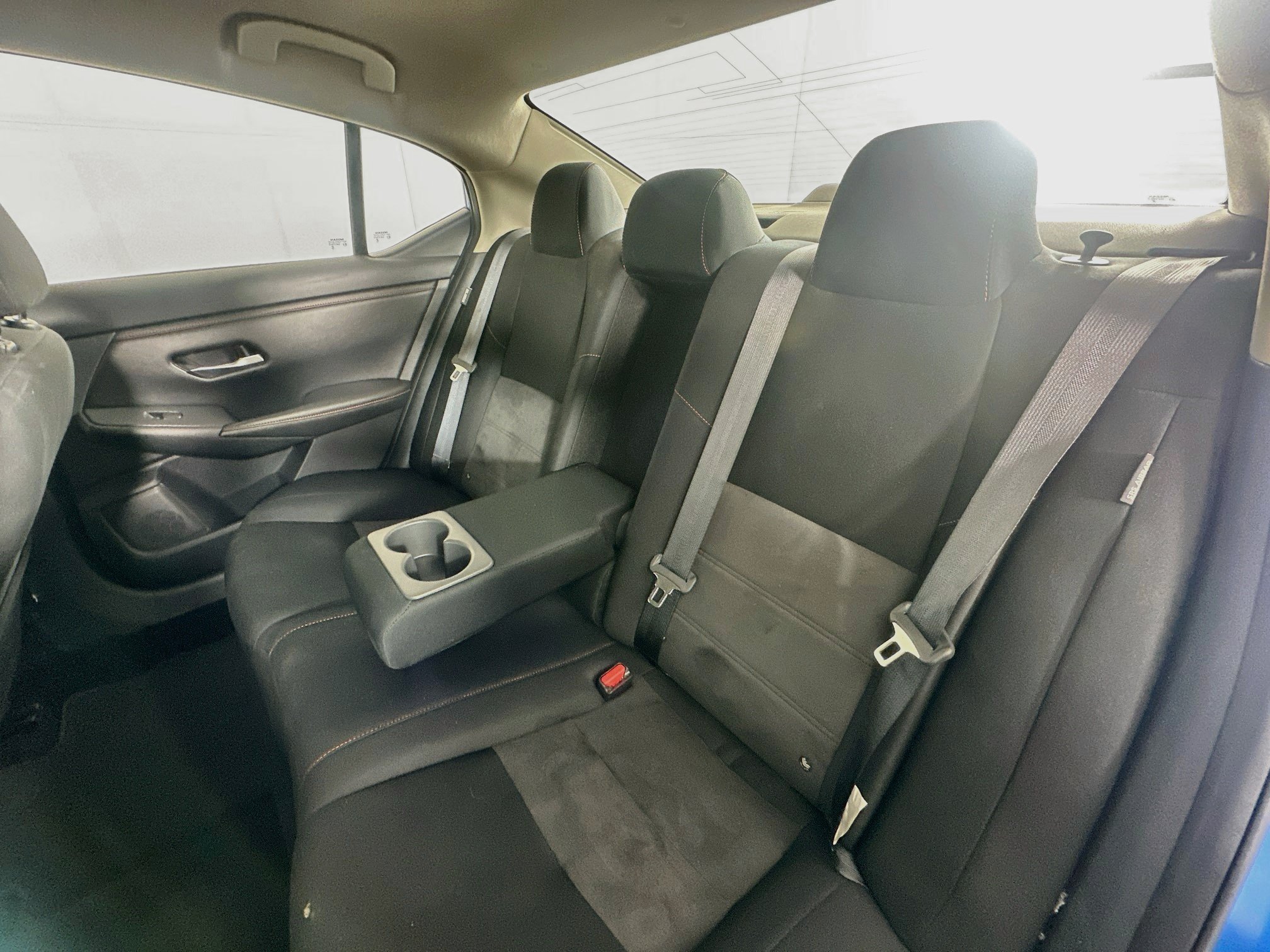 Used 2025 Nissan Sentra SR FWD image 26
