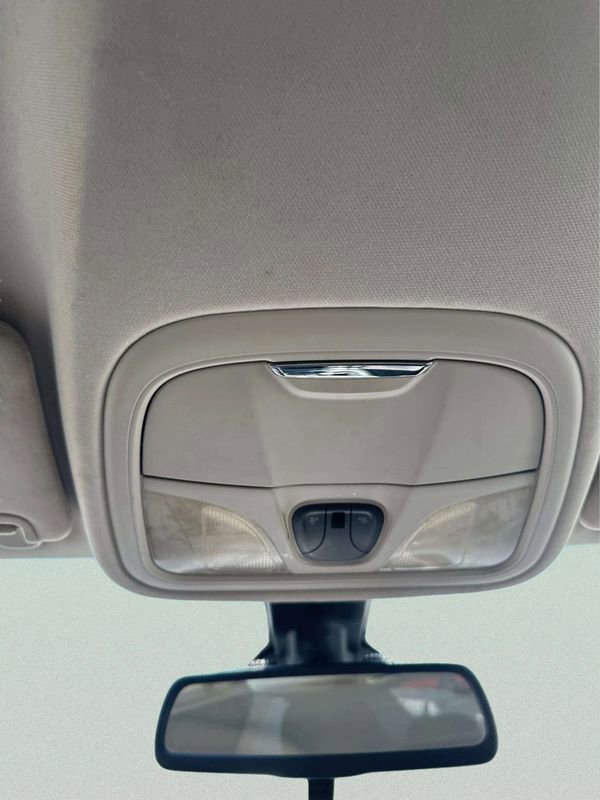 Used 2015 Chrysler 200 Limited w/ Convenience Group FWD image 33