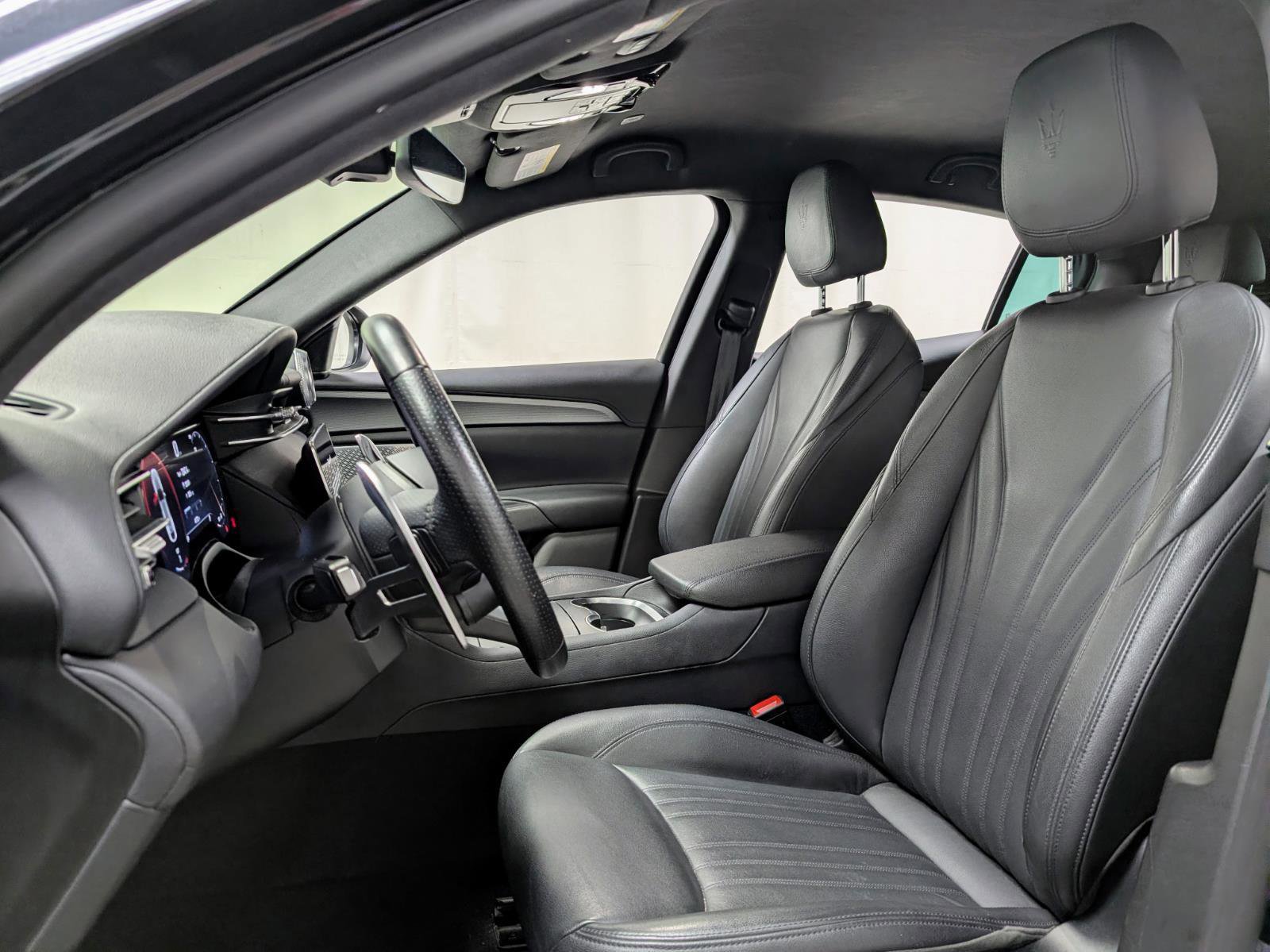 Used 2024 Maserati Grecale GT image 15