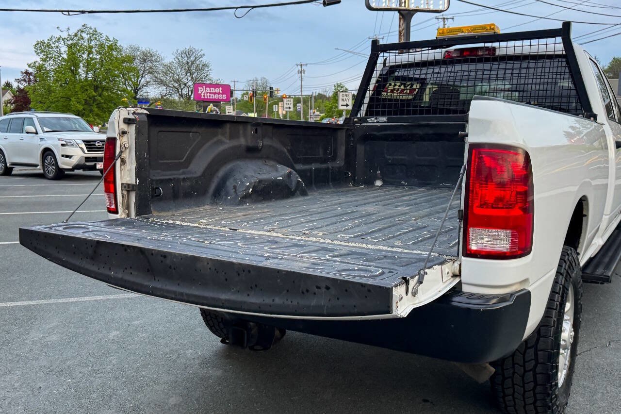 Used 2017 RAM 3500 Tradesman image 26