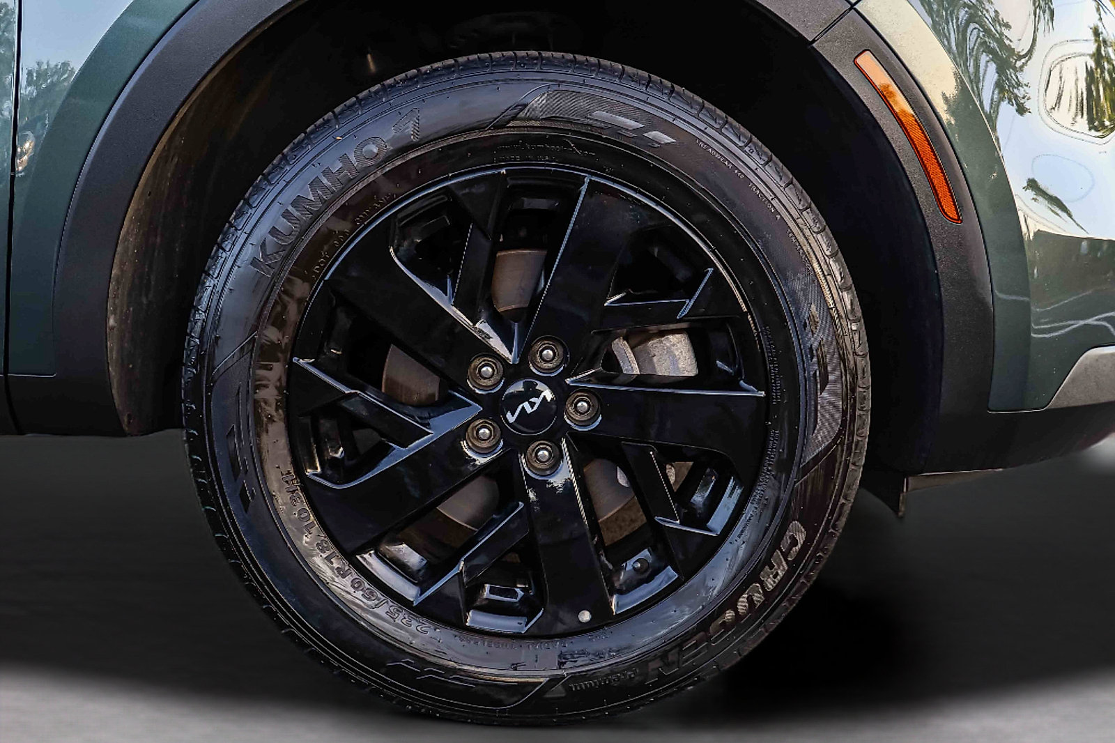 Certified 2023 Kia Sorento S AWD/4WD image 29