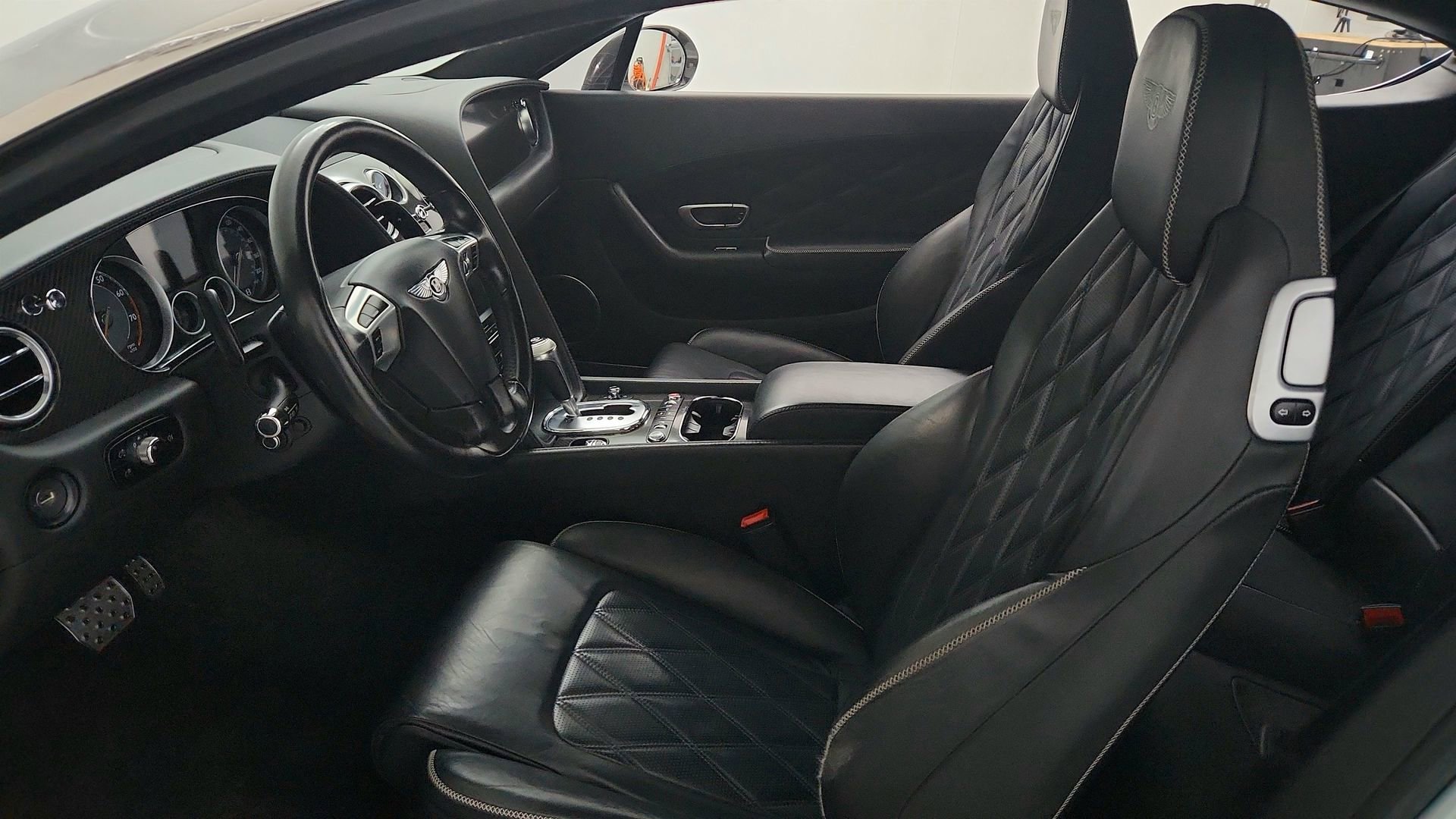 Used 2013 Bentley Continental GT AWD/4WD image 17