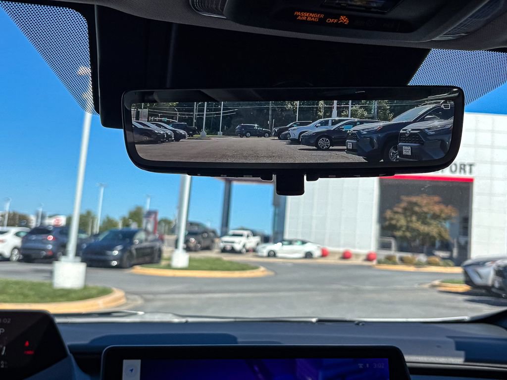 New 2026 Toyota Prius XSE Premium FWD image 21