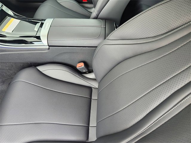 New 2026 Mercedes-Benz CLE 300 4MATIC Coupe image 8