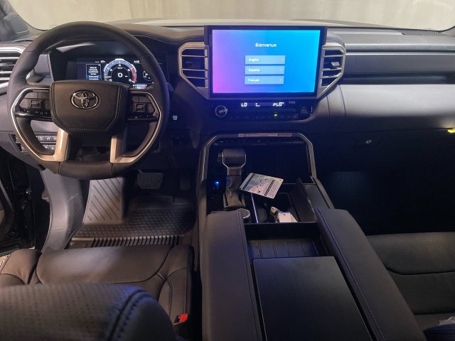Used 2025 Toyota Tundra Platinum AWD/4WD image 12
