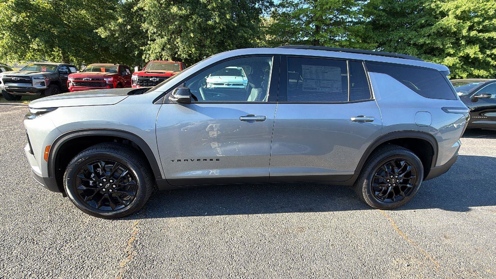 New 2026 Chevrolet Traverse LT FWD image 8