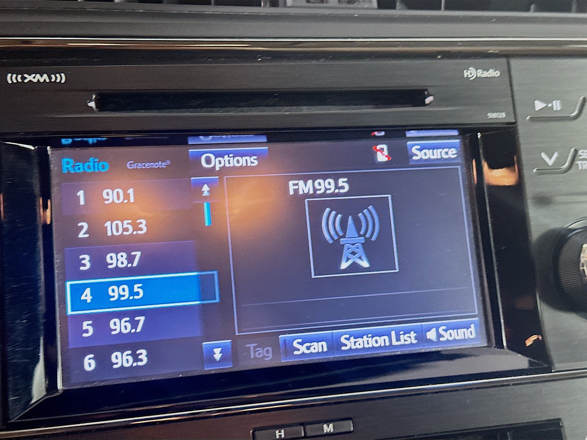 Used 2016 Toyota Avalon XLE FWD image 21