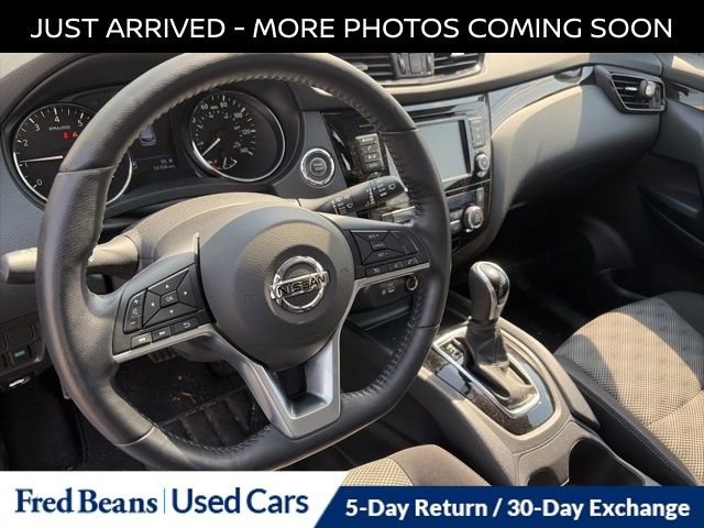 Certified 2020 Nissan Rogue Sport SV w/ All-Weather Package AWD/4WD image 11
