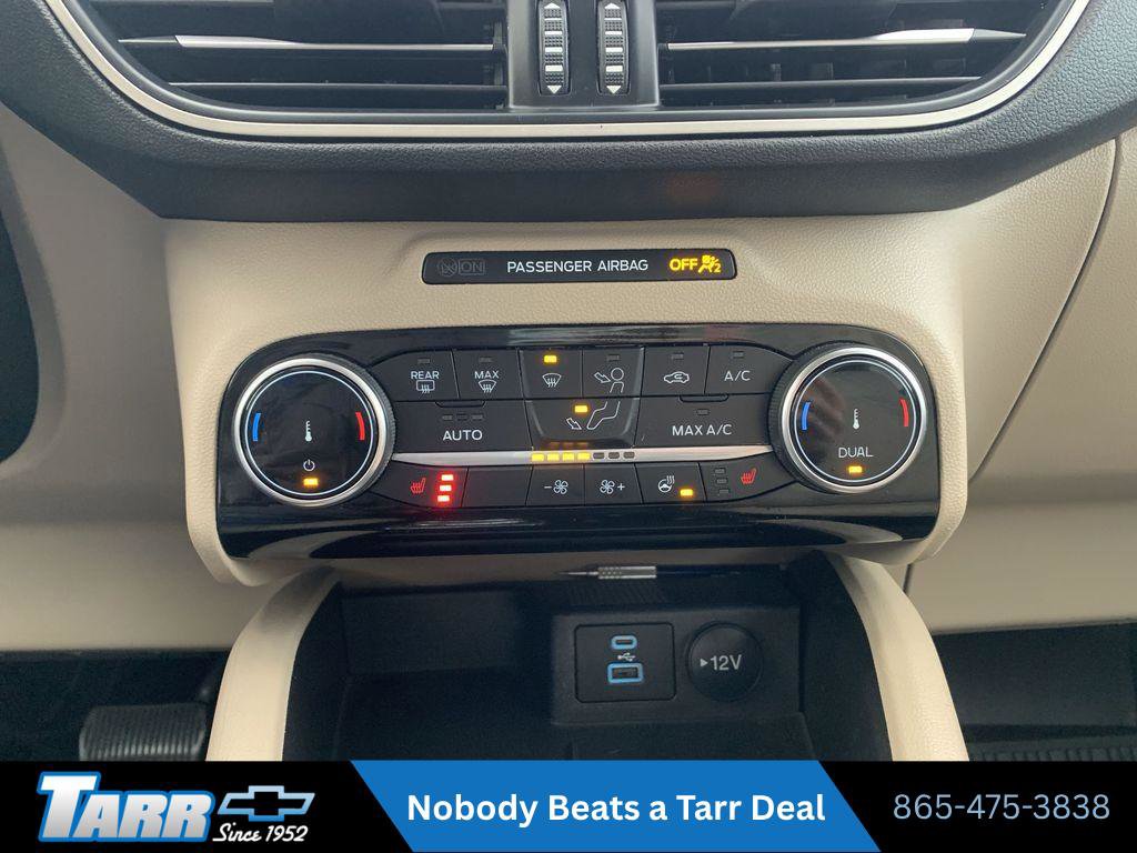 Used 2022 Ford Escape SEL w/ Class II Trailer Tow Package image 16