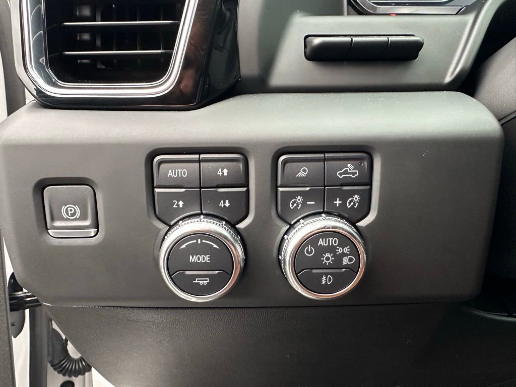 Used 2024 GMC Sierra 1500 Denali Ultimate image 4