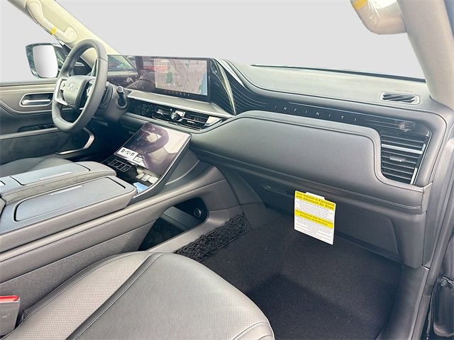 New 2026 INFINITI QX80 Luxe w/ Cargo Package image 25