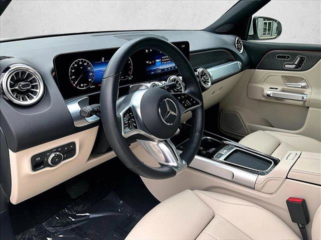 Used 2025 Mercedes-Benz GLB 250 image 14