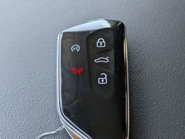 Certified 2025 Volkswagen Atlas SE w/ Black Wheel Package image 31