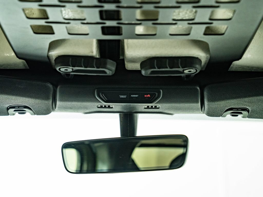 Used 2021 Jeep Wrangler Unlimited Sahara AWD/4WD image 38