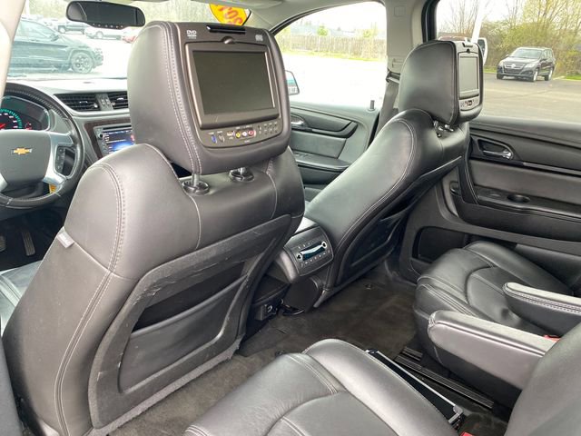 Used 2017 Chevrolet Traverse LT image 22