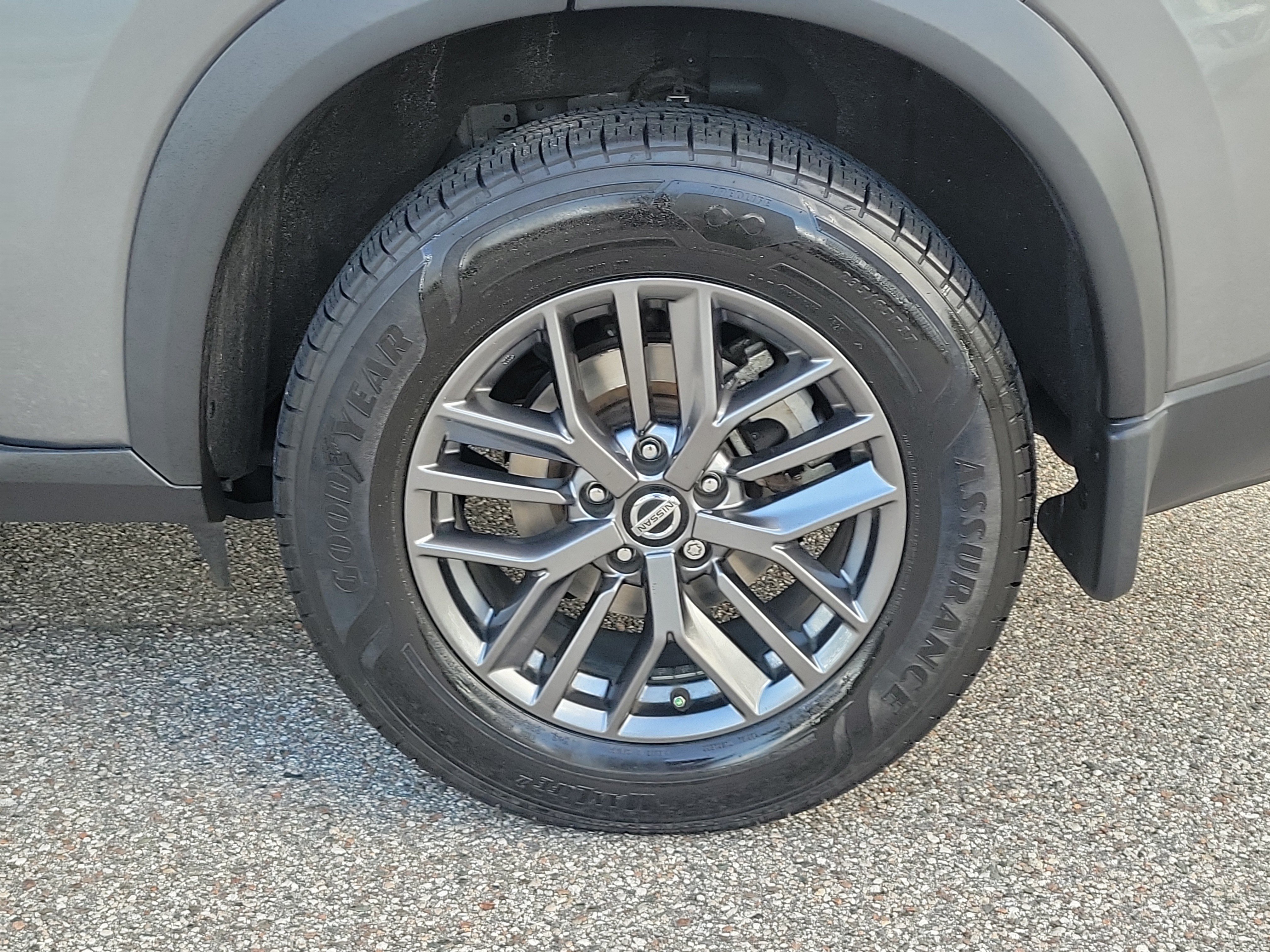 Certified 2021 Nissan Rogue S AWD/4WD image 11
