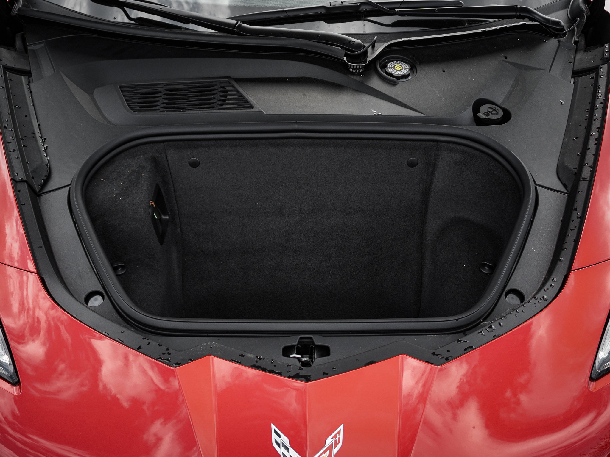 Used 2024 Chevrolet Corvette Z06 w/ Z07 Performance Package RWD image 35