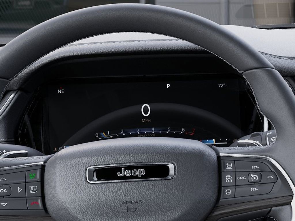 New 2025 Jeep Grand Cherokee Limited AWD/4WD image 17