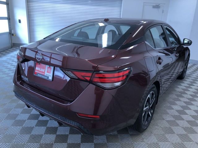 Used 2025 Nissan Sentra SV FWD image 33