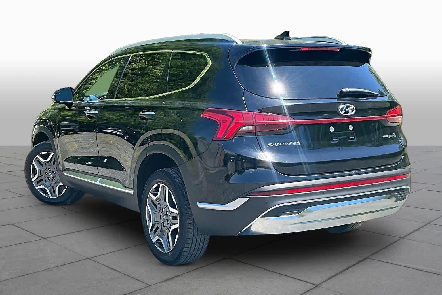 Used 2023 Hyundai Santa Fe Limited AWD/4WD image 12