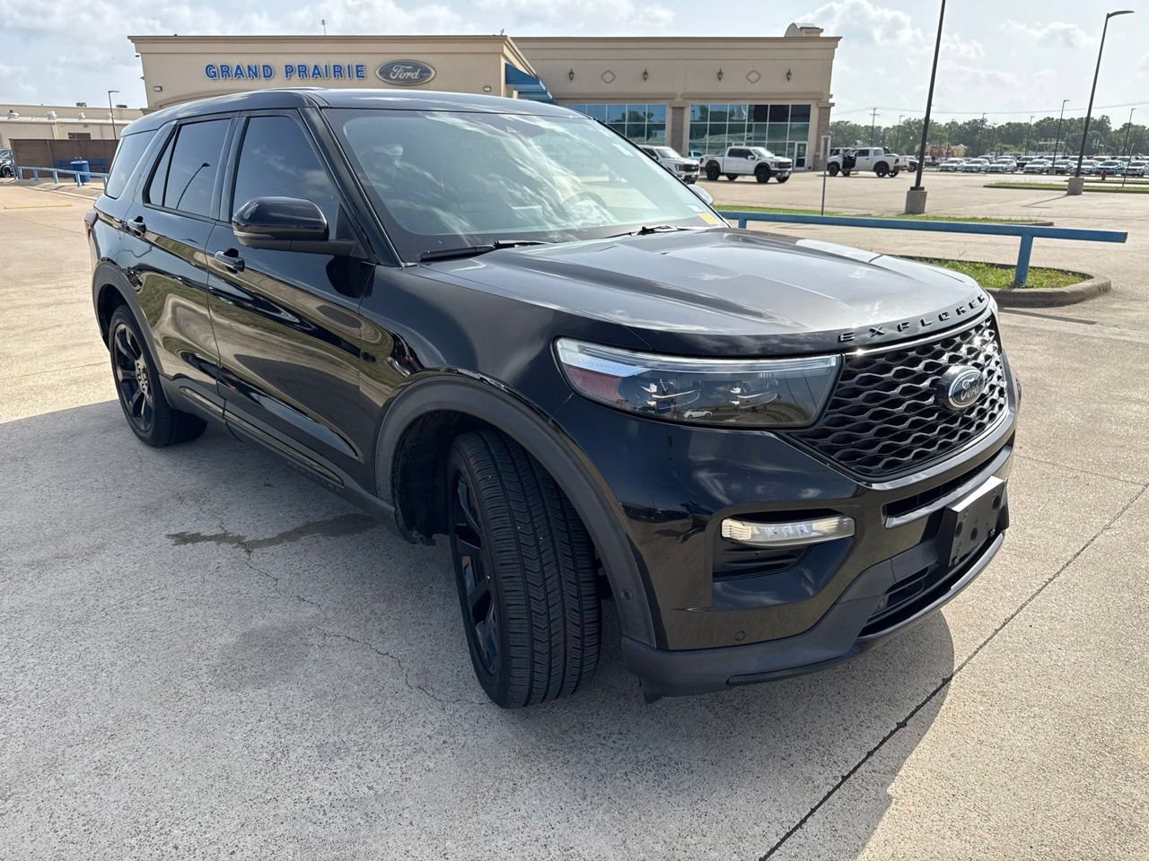 Used 2021 Ford Explorer ST w/ Equipment Group 401A AWD/4WD image 19