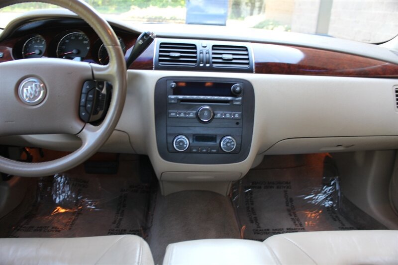 Used 2006 Buick Lucerne CXL w/ Luxury Package FWD image 13