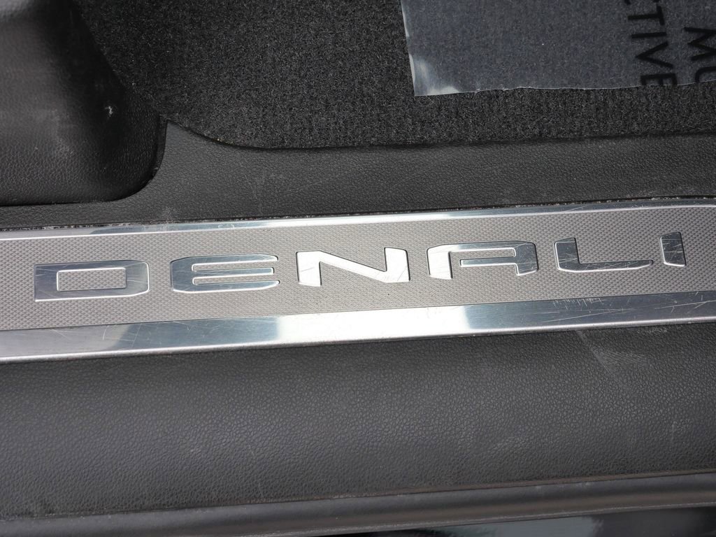 Used 2024 GMC Sierra 2500 Denali w/ Denali Reserve Package image 17
