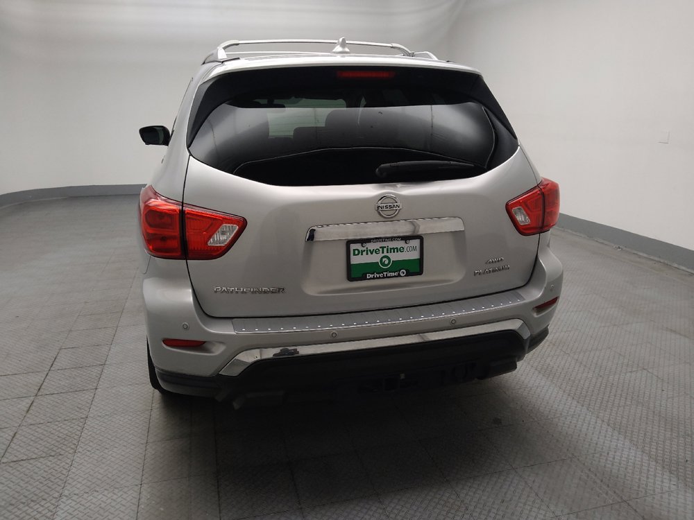 Used 2020 Nissan Pathfinder Platinum AWD/4WD image 6