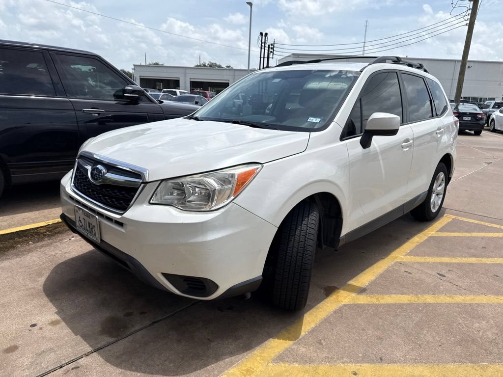 Used 2016 Subaru Forester 2.5i Premium AWD/4WD image 2