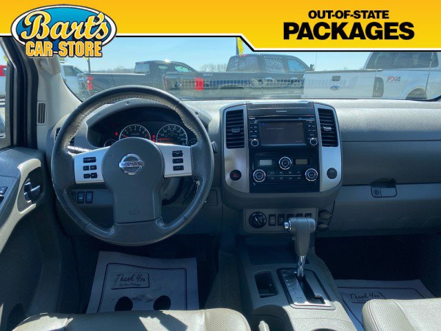 Used 2013 Nissan Frontier SL w/ Moonroof Pkg image 22