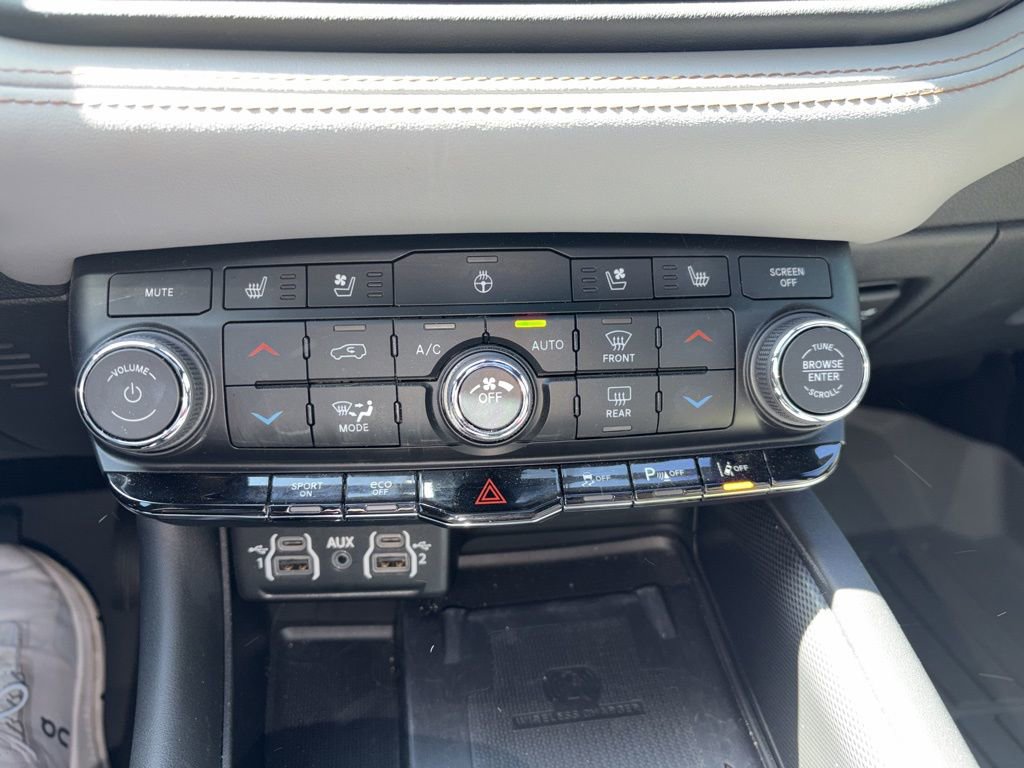 Used 2022 Dodge Durango R/T image 8