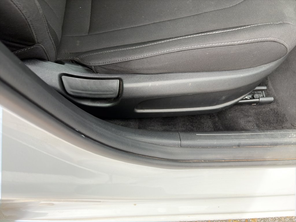 Used 2021 Hyundai Elantra SEL w/ Convenience Package FWD image 33