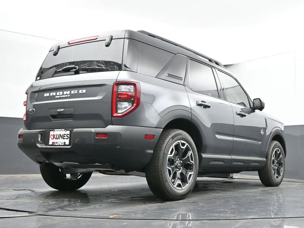 New 2025 Ford Bronco Sport Outer Banks w/ Outer Banks Tech Package+ AWD/4WD image 48