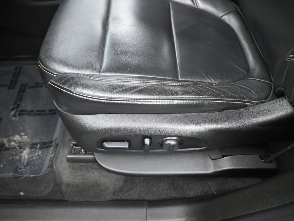 Used 2019 Chevrolet Traverse RS image 15