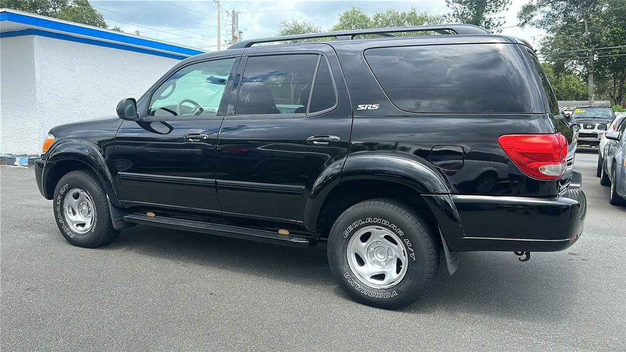 Used 2006 Toyota Sequoia SR5 AWD/4WD image 13