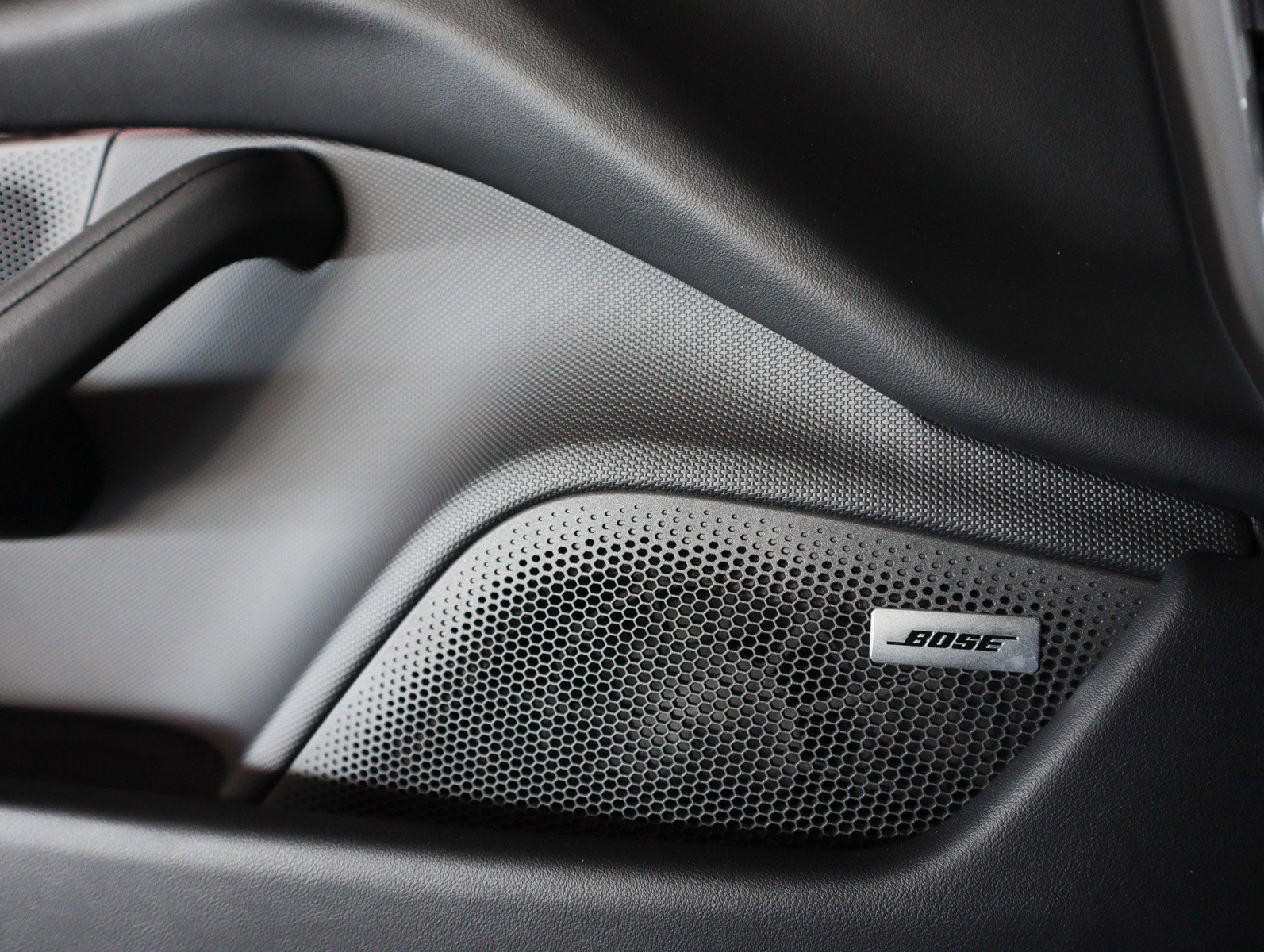 Certified 2024 Porsche Taycan image 24