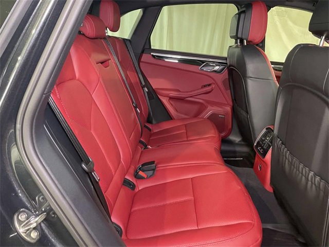 New 2026 Porsche Macan image 21