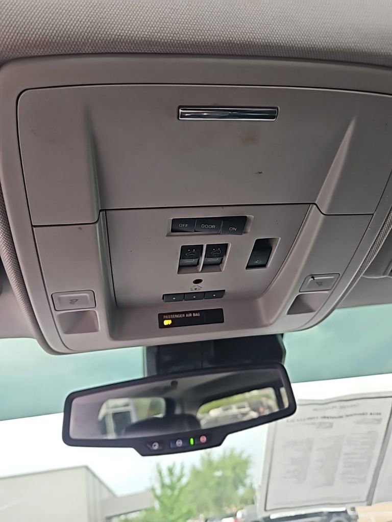 Used 2018 Chevrolet Silverado 1500 LTZ Z71 w/ Centennial Edition AWD/4WD image 21