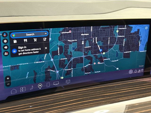 Used 2025 Cadillac Escalade Premium Luxury w/ Touring Package image 13